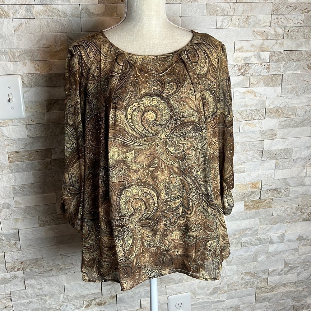 Sara Michelle Floral blouse size XL. Long sleeves. Floral. Brown. Fall colors. 